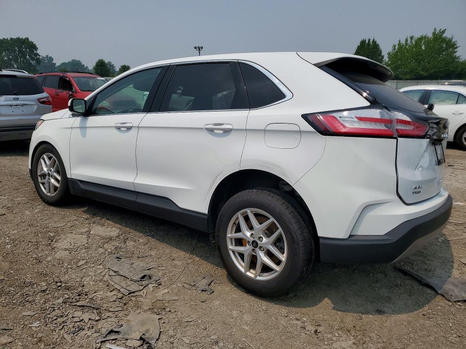 Photo 2 from auction – 2024 FORD EDGE with VIN 2FMPK4J95RBB00762