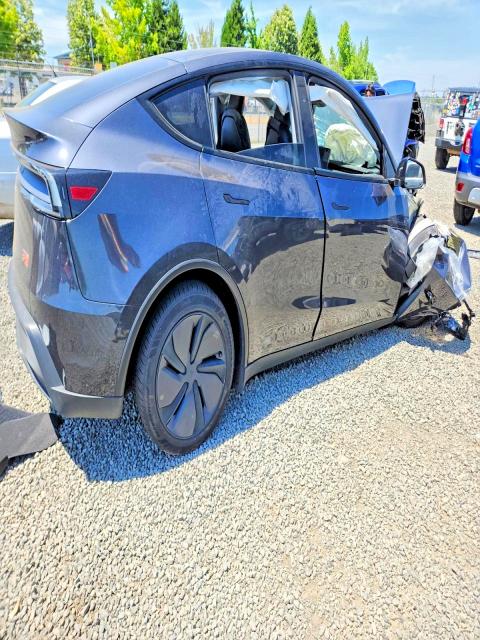 Photo 3 from auction – 2026 TESLA MODEL Y with VIN 7SAYGDEE5TF330493