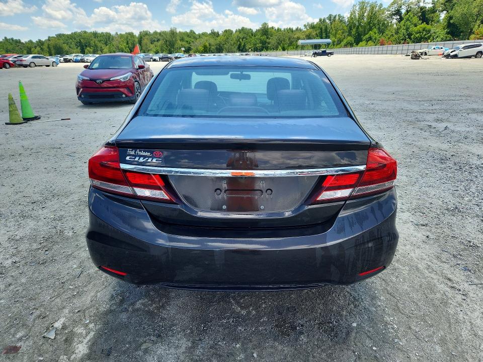 Photo 6 from auction – 2013 HONDA CIVIC with VIN 19XFB2F88DE056584