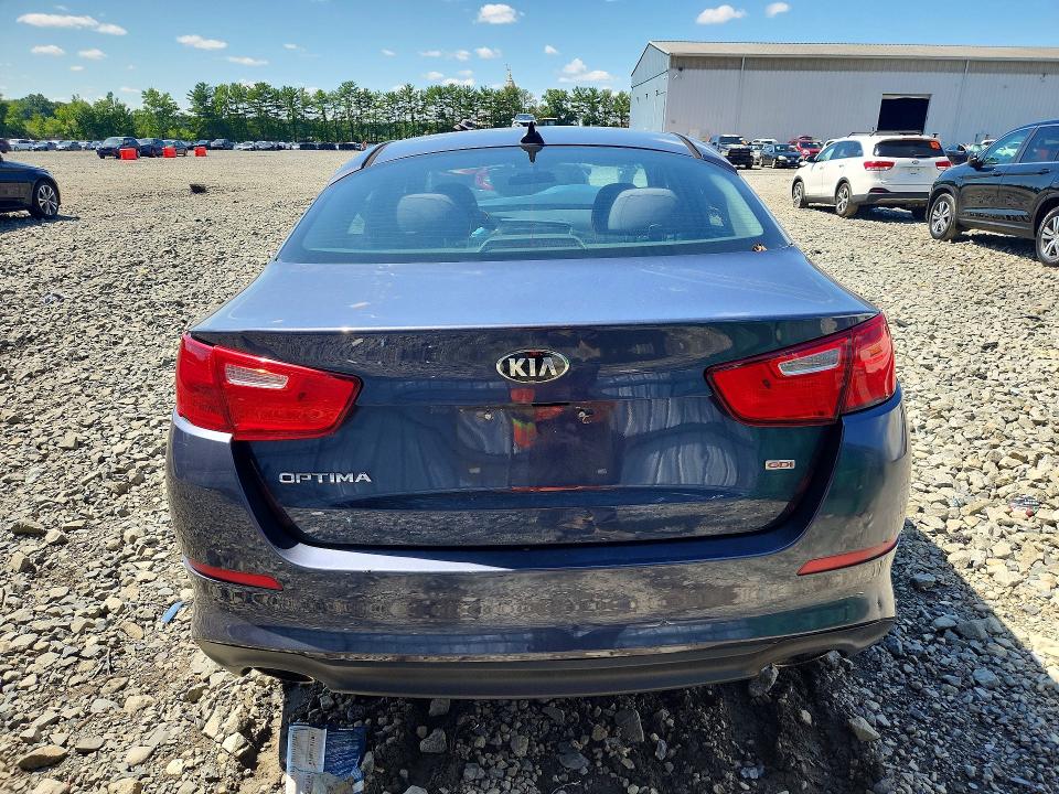 Photo 6 from auction – 2015 KIA OPTIMA with VIN 5XXGM4A75FG487290