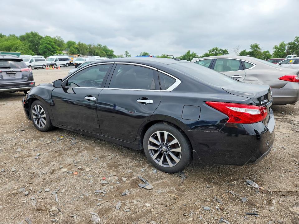 Photo 2 from auction – 2017 NISSAN ALTIMA with VIN 1N4AL3AP0HC215158