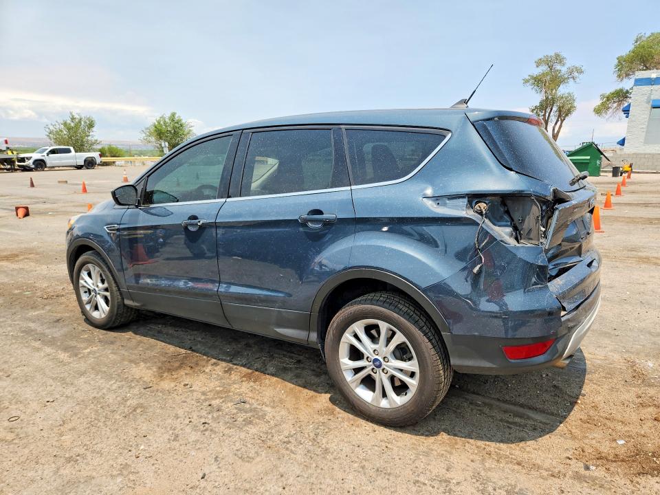 Photo 2 from auction – 2019 FORD ESCAPE with VIN 1FMCU0GDXKUA19284