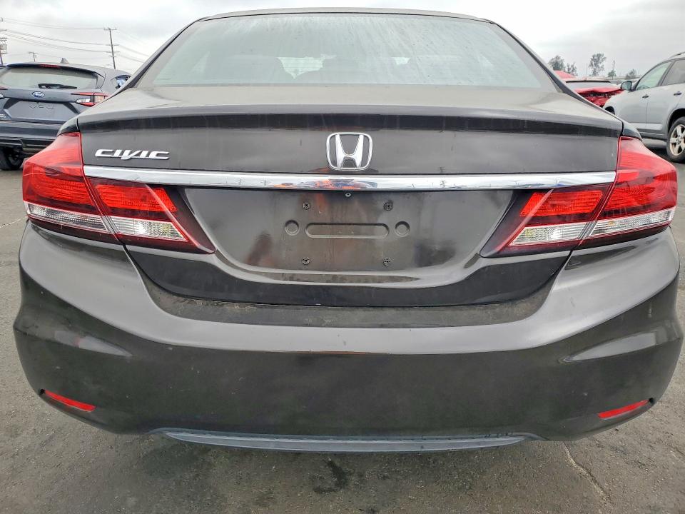 Photo 6 from auction – 2013 HONDA CIVIC with VIN 2HGFB2F51DH577433