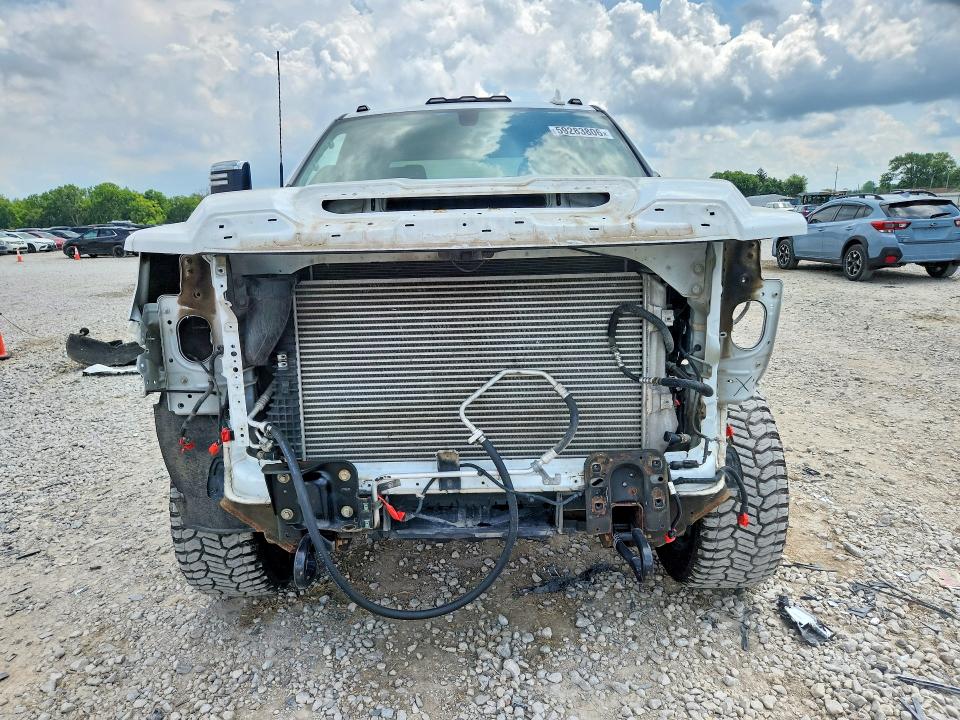Photo 5 from auction – 2023 GMC SIERRA with VIN 1GT49NEY4PF103805