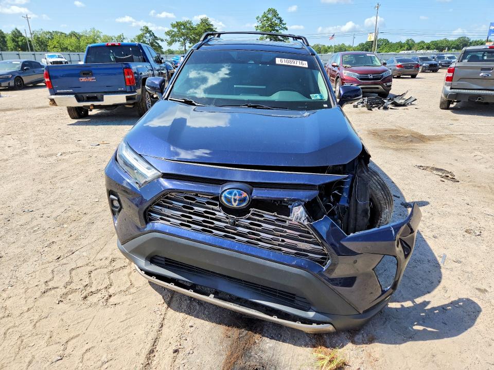 Photo 5 from auction – 2024 TOYOTA RAV4 with VIN 2T3D6RFV9RW074145