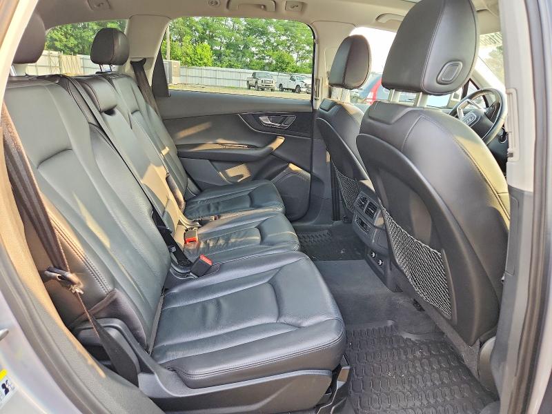 Photo 11 from auction – 2019 AUDI Q7 with VIN WA1AAAF73KD046150