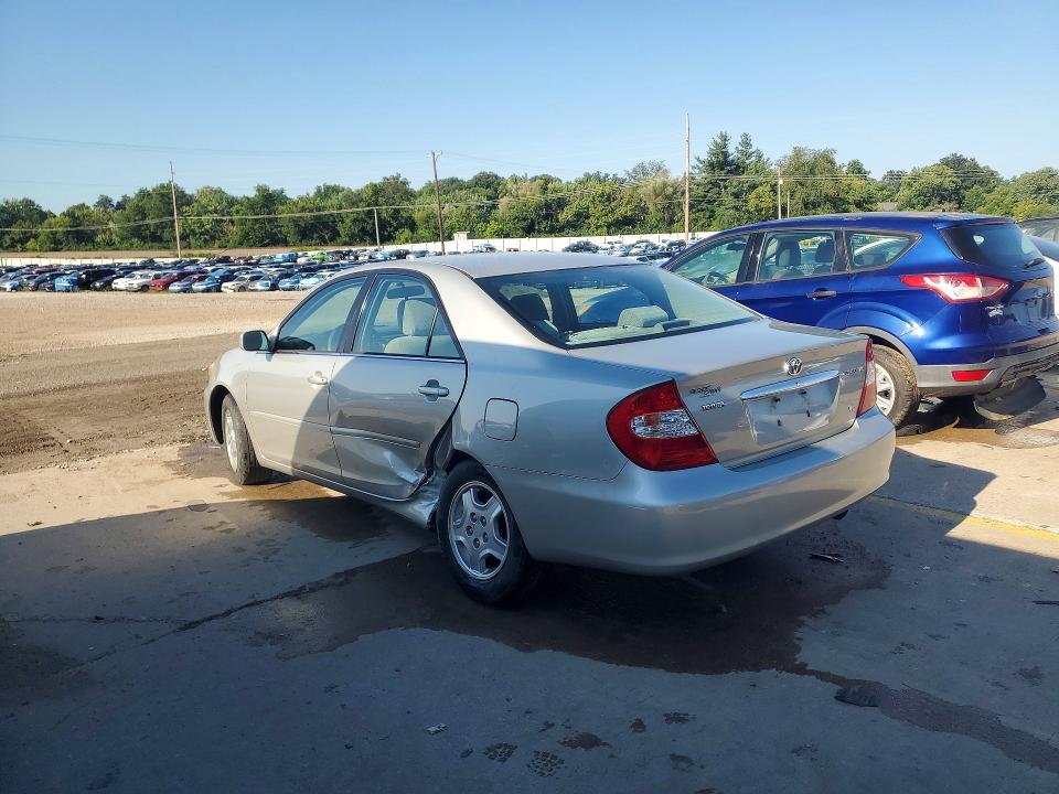 Photo 2 from auction – 2003 TOYOTA CAMRY with VIN 4T1BF32K73U060454
