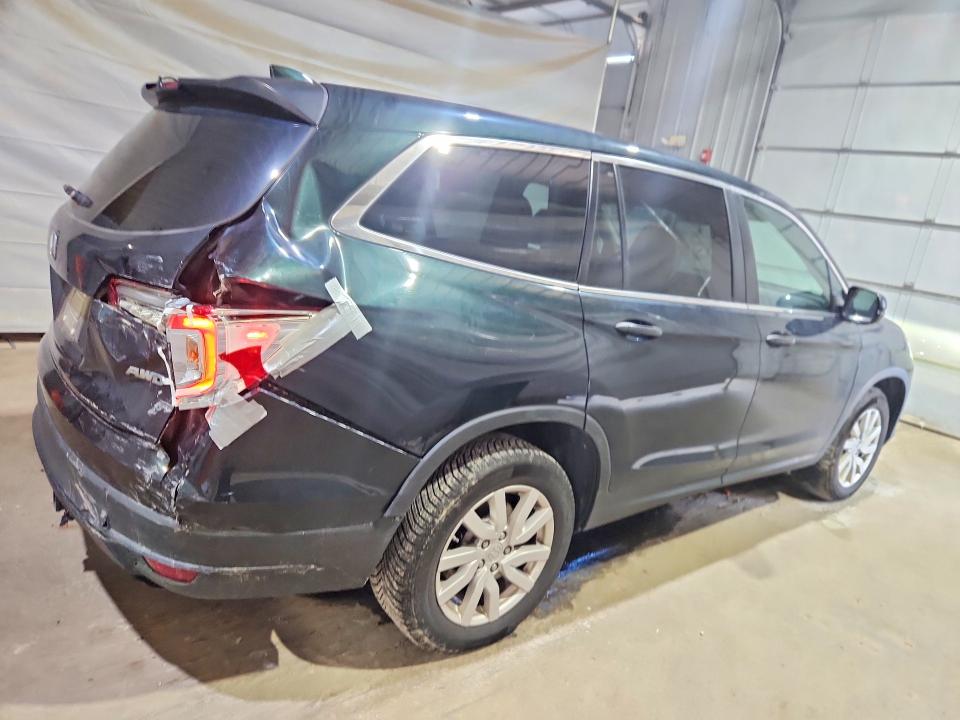 Photo 3 from auction – 2019 HONDA PILOT with VIN 5FNYF6H10KB056445
