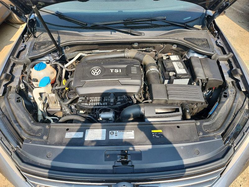 Photo 11 from auction – 2017 VOLKSWAGEN PASSAT with VIN 1VWDT7A37HC085002