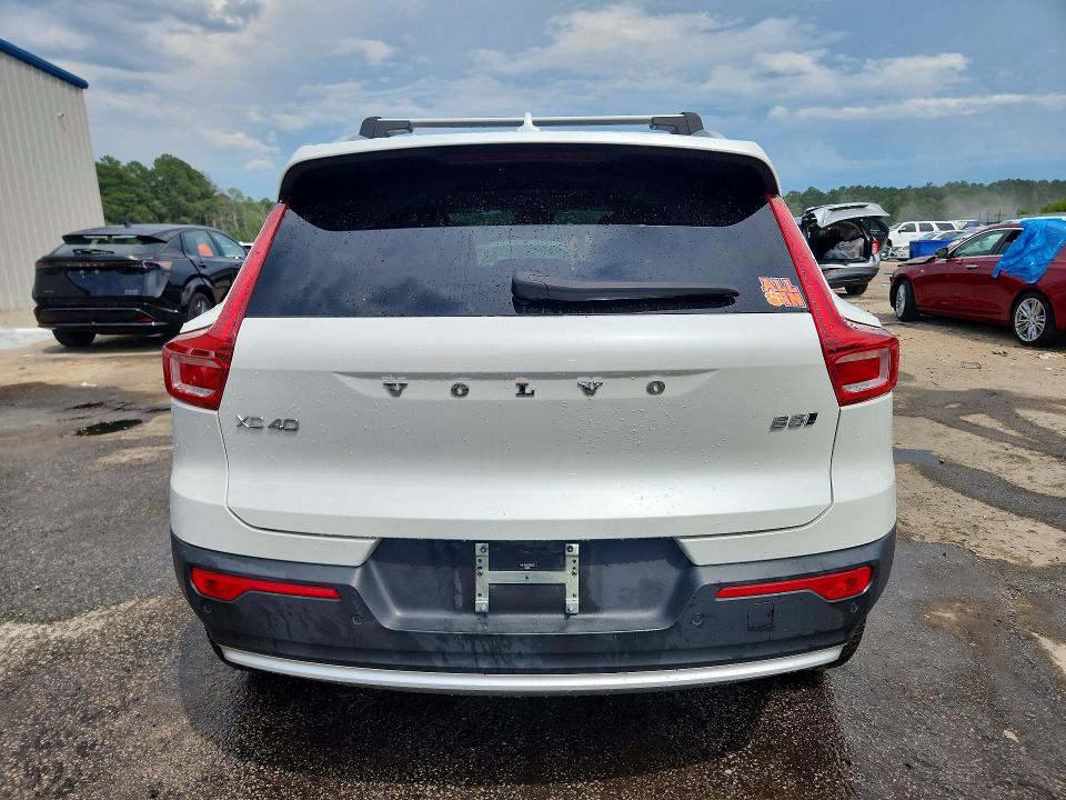 Photo 6 from auction – 2023 VOLVO XC40 with VIN YV4L12UN6P2954629