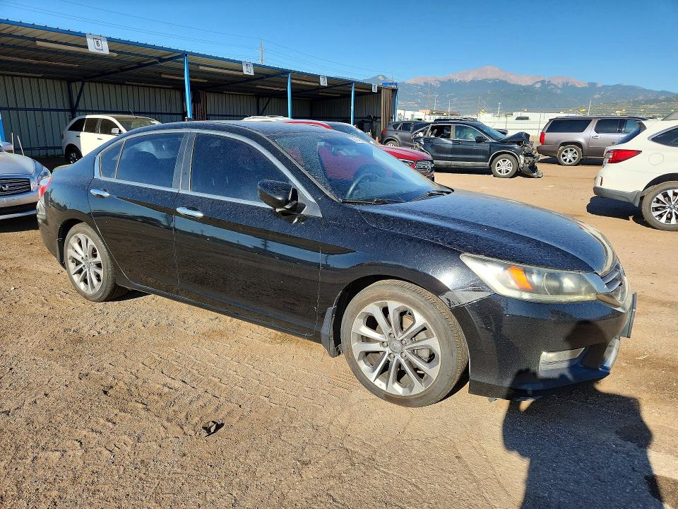 Photo 4 from auction – 2013 HONDA ACCORD with VIN 1HGCR2F5XDA001837