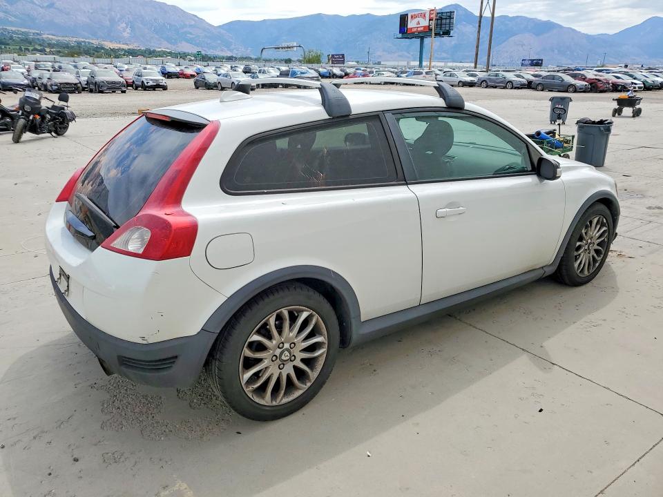 Photo 3 from auction – 2009 VOLVO C30 with VIN YV1MK672692145478