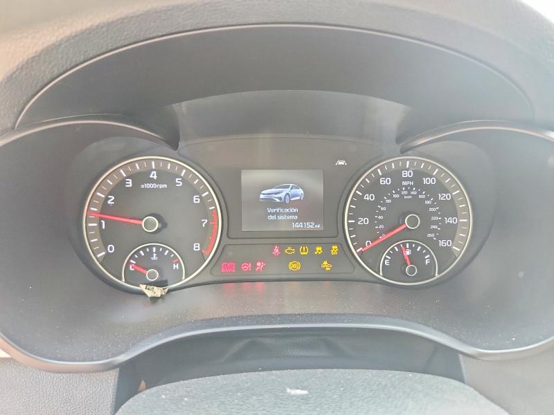 Photo 9 from auction – 2019 KIA OPTIMA with VIN 5XXGT4L32KG312051