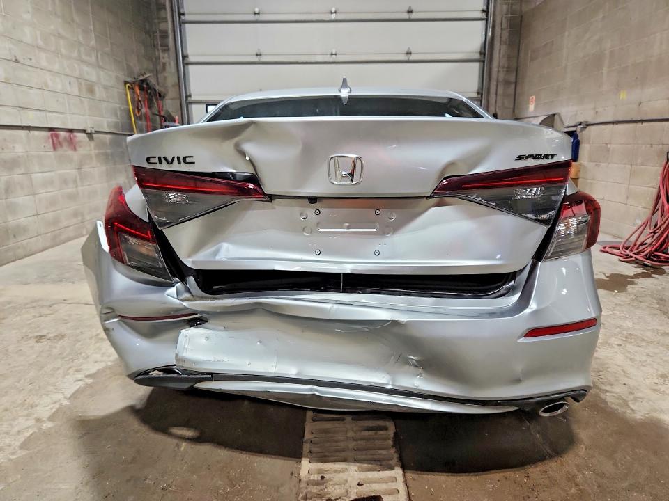Photo 6 from auction – 2026 HONDA CIVIC with VIN 2HGFE2F56TH552176