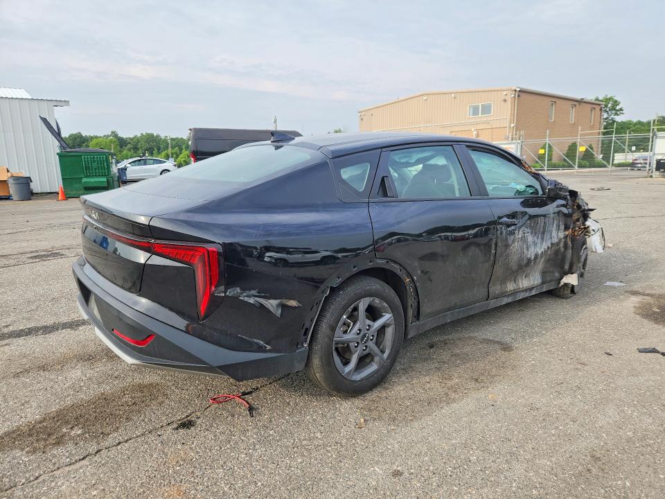 Photo 3 from auction – 2025 KIA K4 with VIN 3KPFT4DE7SE141687