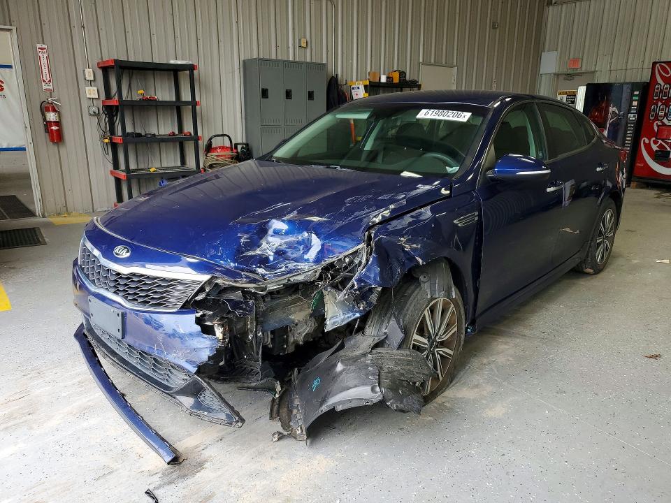 Photo 1 from auction – 2019 KIA OPTIMA with VIN 5XXGT4L30KG376458