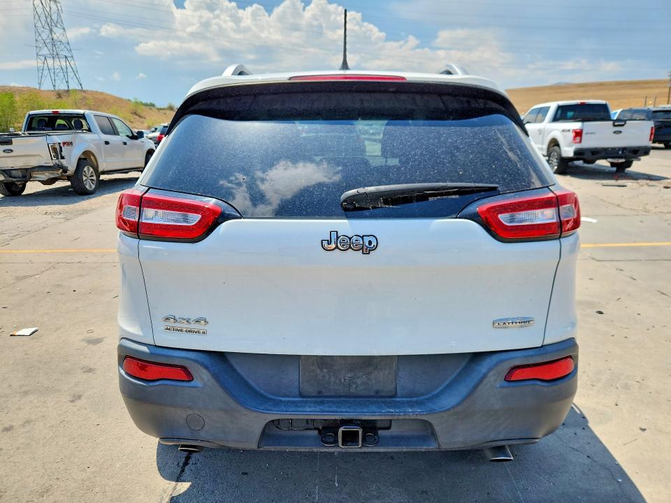 Photo 6 from auction – 2014 JEEP CHEROKEE with VIN 1C4PJMCS7EW219316