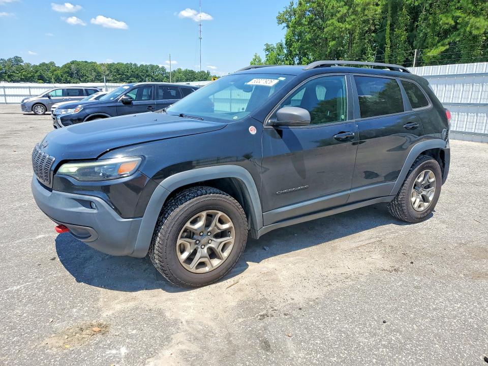 JEEP CHEROKEE 2019 with VIN 1C4PJMBX8KD139513 - Photo from auction