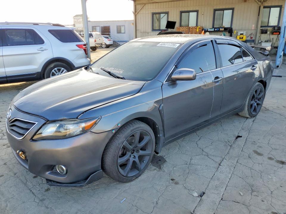 TOYOTA CAMRY 2011 with VIN 4T4BF3EK2BR119989 - Photo from auction