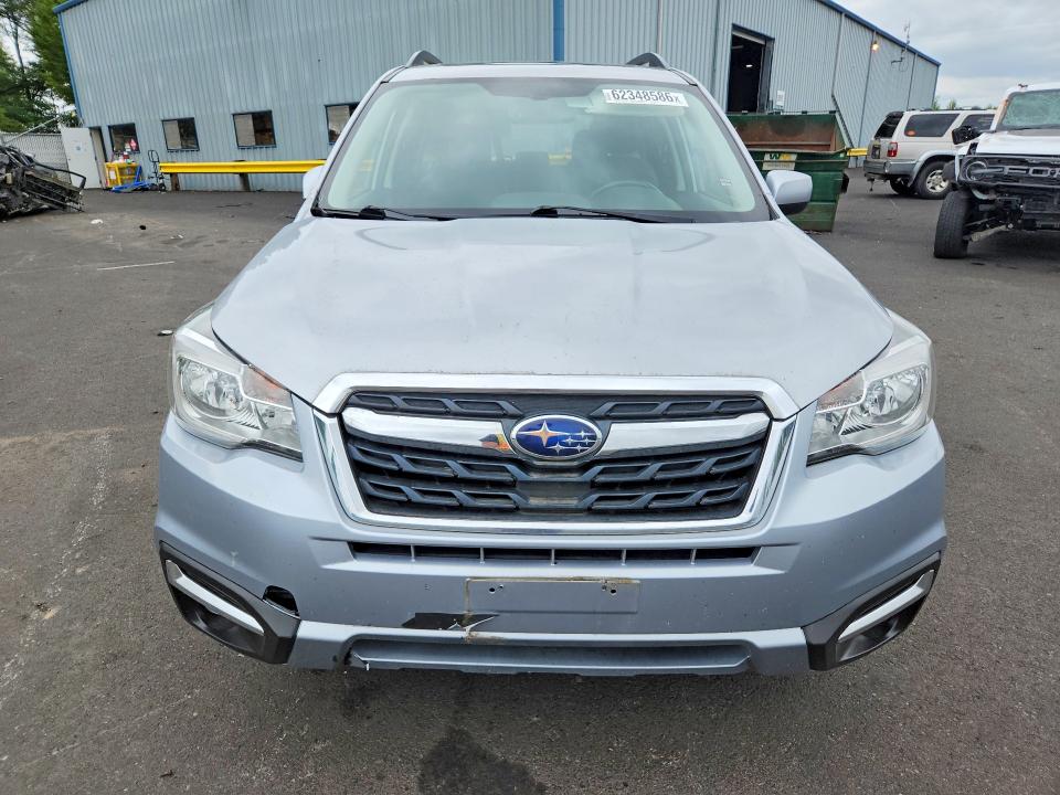 Photo 5 from auction – 2018 SUBARU FORESTER with VIN JF2SJAJC3JH464067