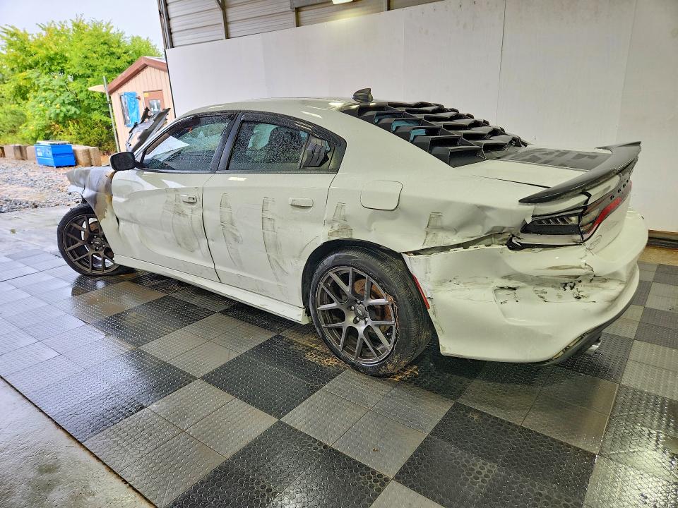 Foto 2 de la subasta – 2019 DODGE CHARGER con VIN 2C3CDXHG9KH721240