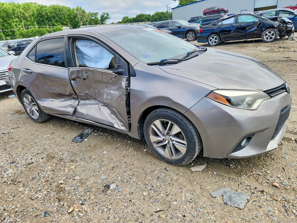 Photo 4 from auction – 2014 TOYOTA COROLLA with VIN 5YFBPRHEXEP105036