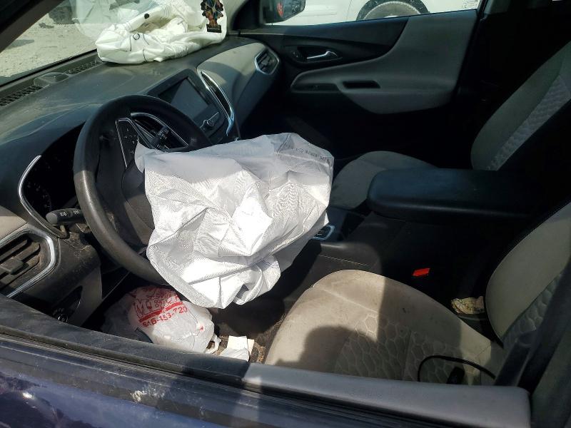 Photo 7 from auction – 2019 CHEVROLET EQUINOX with VIN 3GNAXHEV2KL255829