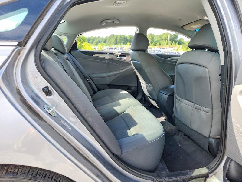 Photo 10 from auction – 2014 HYUNDAI SONATA with VIN KMHEC4A45EA116474