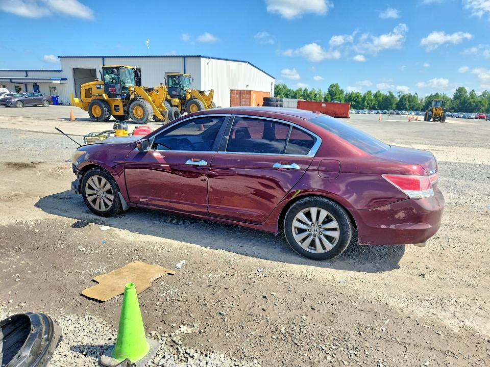 Photo 2 from auction – 2012 HONDA ACCORD with VIN 1HGCP3F86CA034273