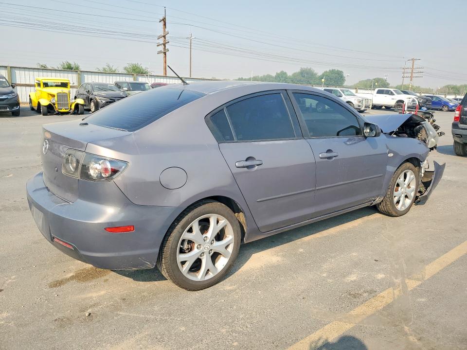 Photo 3 from auction – 2008 MAZDA 3 with VIN JM1BK32G081141669