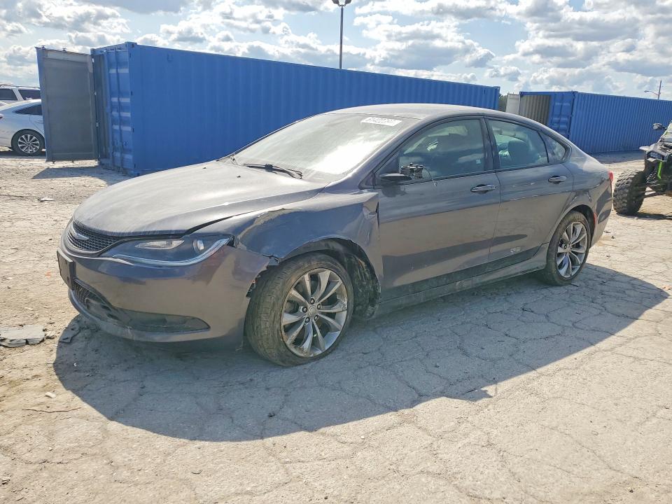 CHRYSLER 200 2015 with VIN 1C3CCCBG3FN522282 - Photo from auction