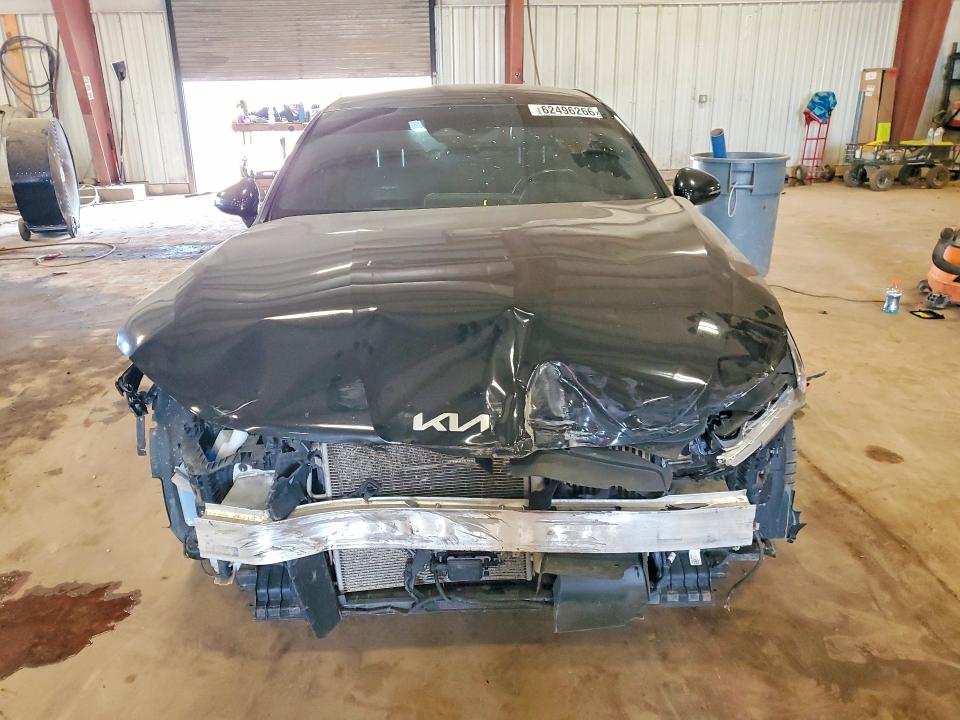 Photo 5 from auction – 2022 KIA K5 with VIN 5XXG64J28NG095577