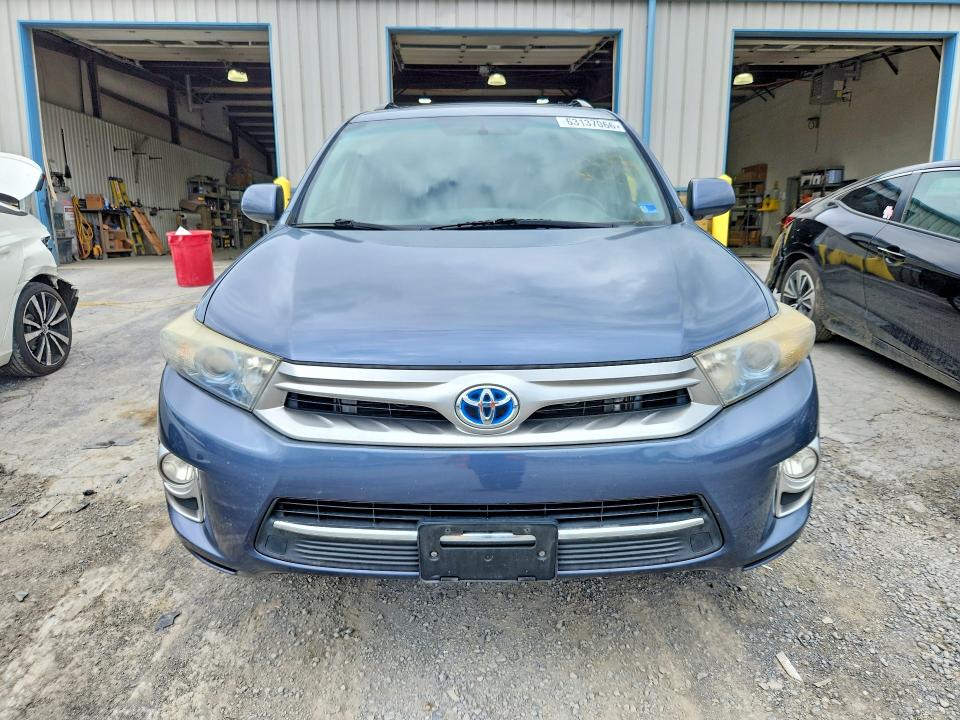 Photo 5 from auction – 2013 TOYOTA HIGHLANDER with VIN JTEDC3EH9D2013182