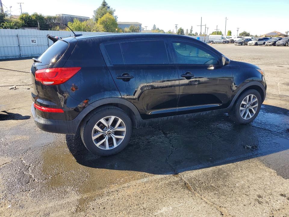 Photo 3 from auction – 2014 KIA SPORTAGE with VIN KNDPB3AC0E7651405