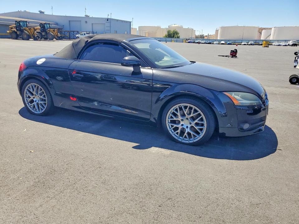 Photo 4 from auction – 2009 AUDI TT with VIN TRUYF38J491003531