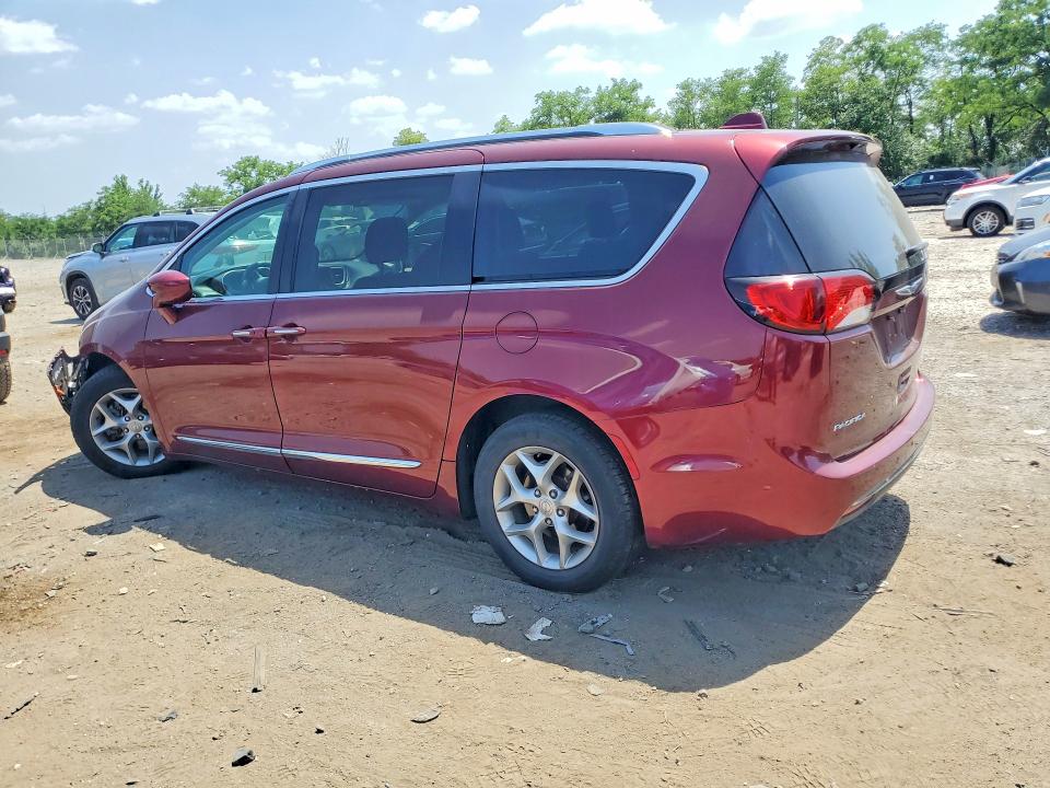 Photo 2 from auction – 2018 CHRYSLER PACIFICA with VIN 2C4RC1BG5JR332926