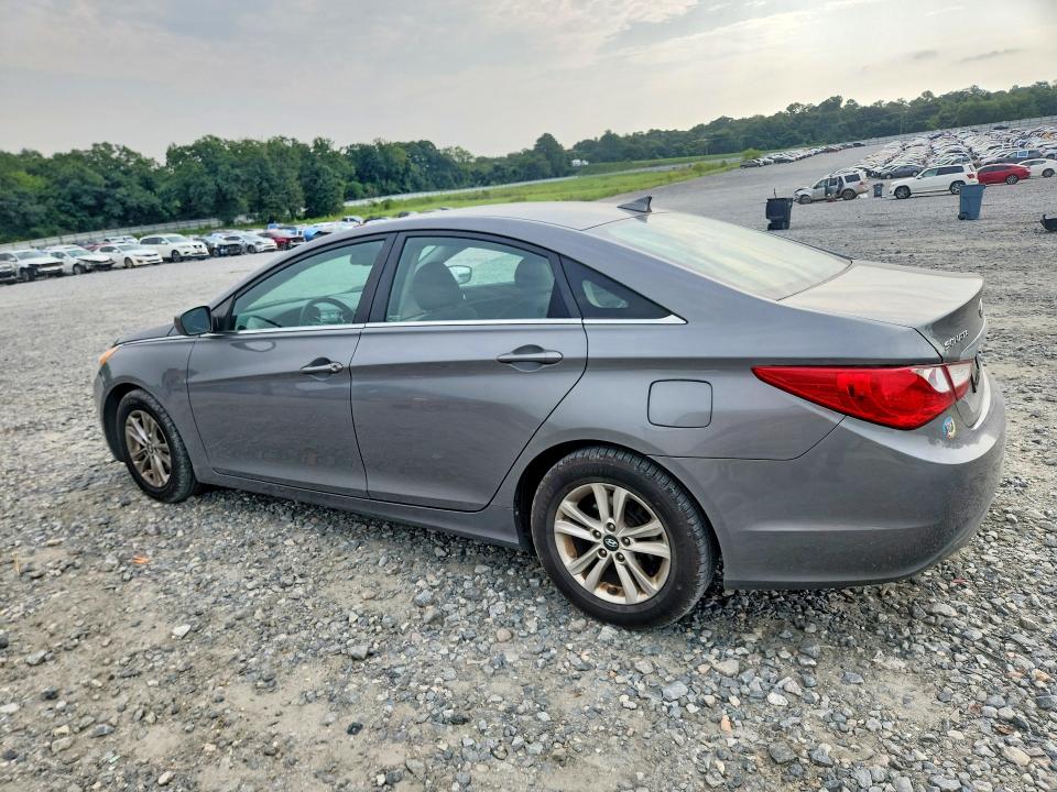 Photo 2 from auction – 2013 HYUNDAI SONATA with VIN 5NPEB4AC3DH757340