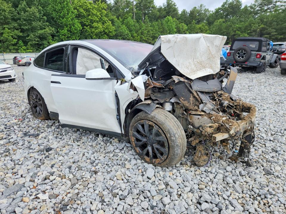 Foto 4 de la subasta – 2023 TESLA MODEL X con VIN 7SAXCDE52PF380233