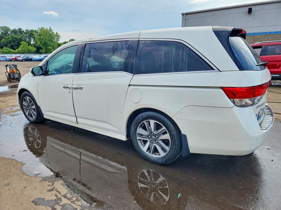Photo 2 from auction – 2016 HONDA ODYSSEY with VIN 5FNRL5H95GB165892
