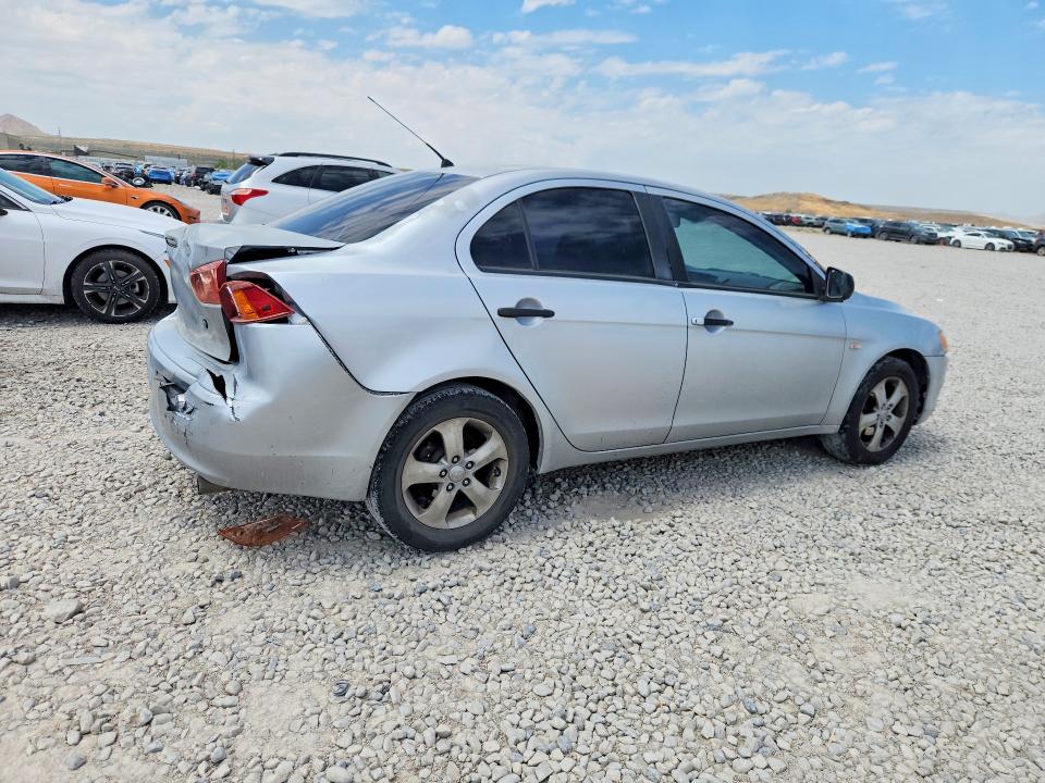 Photo 3 from auction – 2008 MITSUBISHI LANCER with VIN JA3AU16U18U025419