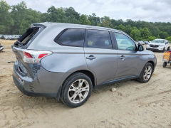 Photo 3 from auction – 2014 MITSUBISHI OUTLANDER with VIN JA4AD3A30EZ015808