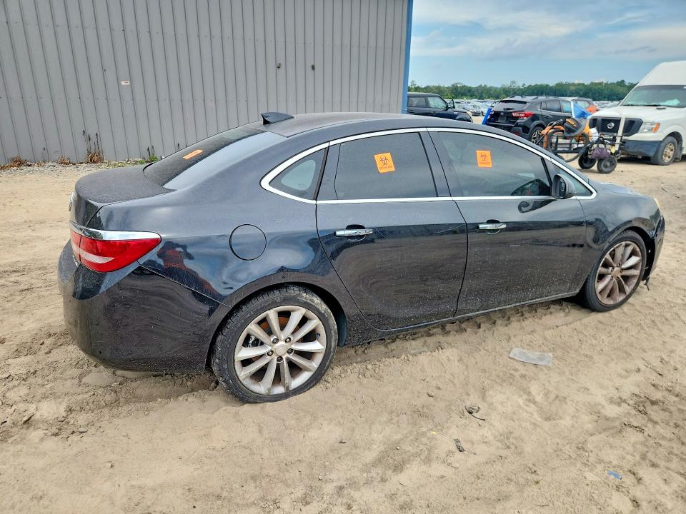 Photo 3 from auction – 2015 BUICK VERANO with VIN 1G4PS5SK7F4173936