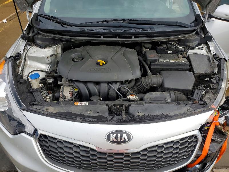 Photo 11 from auction – 2016 KIA FORTE with VIN KNAFZ4A81G5550362