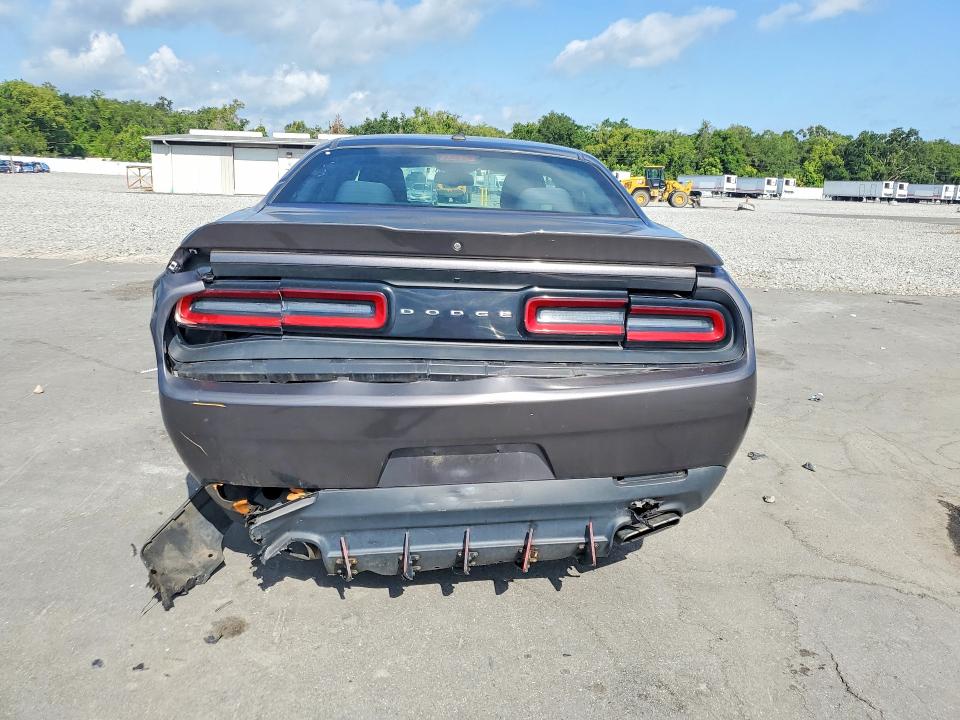 Photo 6 from auction – 2018 DODGE CHALLENGER with VIN 2C3CDZAGXJH245374