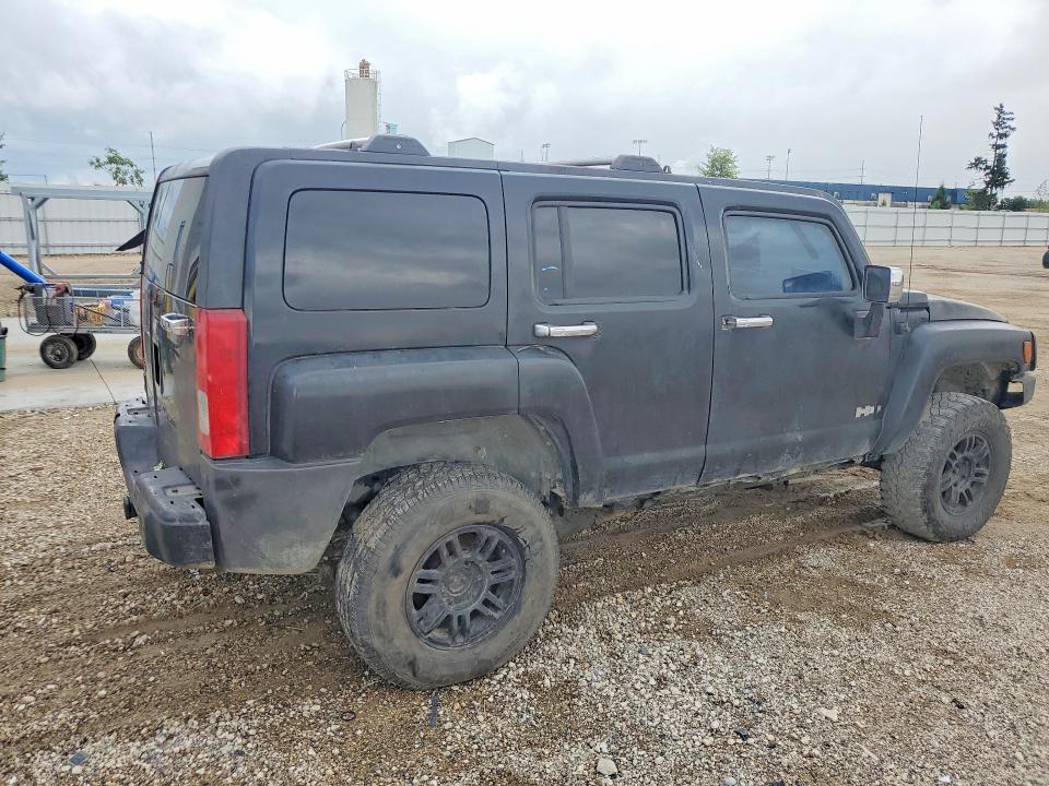 Photo 3 from auction – 2006 HUMMER H3 with VIN 5GTDN136268100452