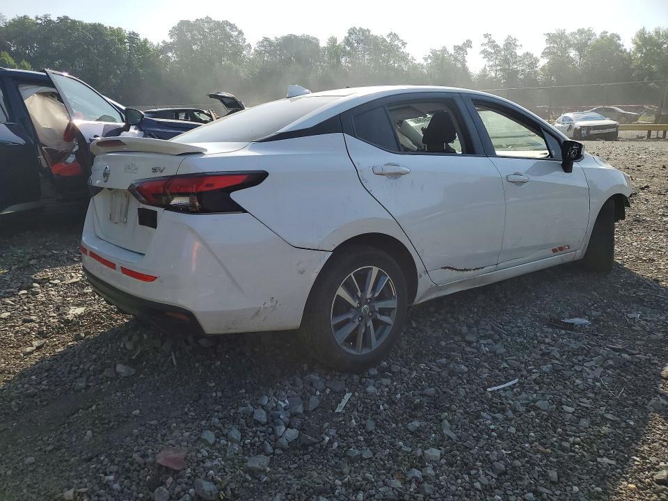 Photo 3 from auction – 2021 NISSAN VERSA with VIN 3N1CN8EV1ML869820