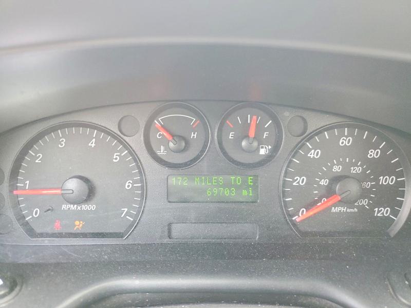 Photo 9 from auction – 2004 FORD TAURUS with VIN 1FAFP55S34A205489