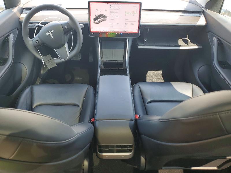 Photo 8 from auction – 2021 TESLA MODEL Y with VIN 5YJYGDEE8MF085705