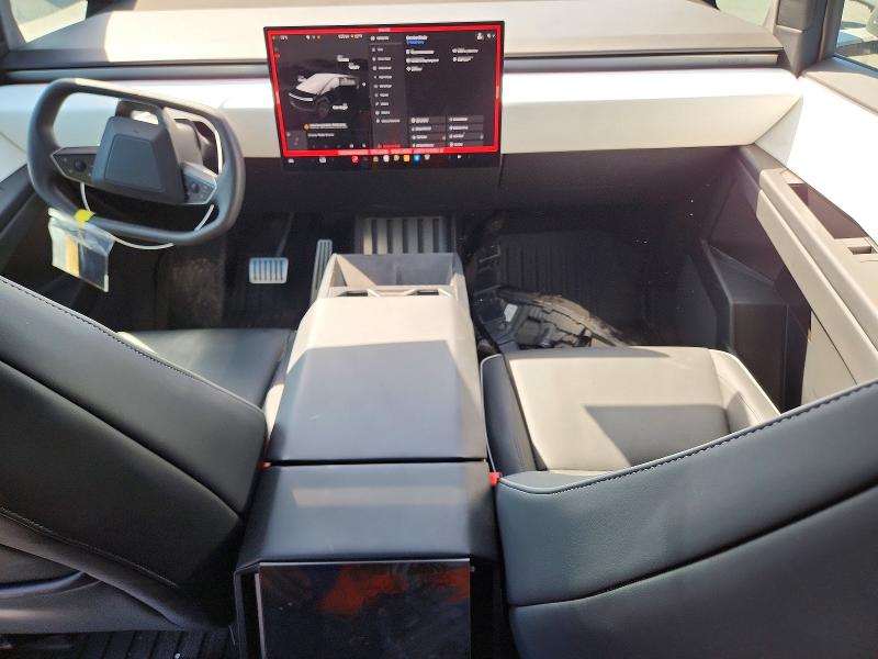 Photo 8 from auction – 2024 TESLA CYBERTRUCK with VIN 7G2CEHED4RA020222