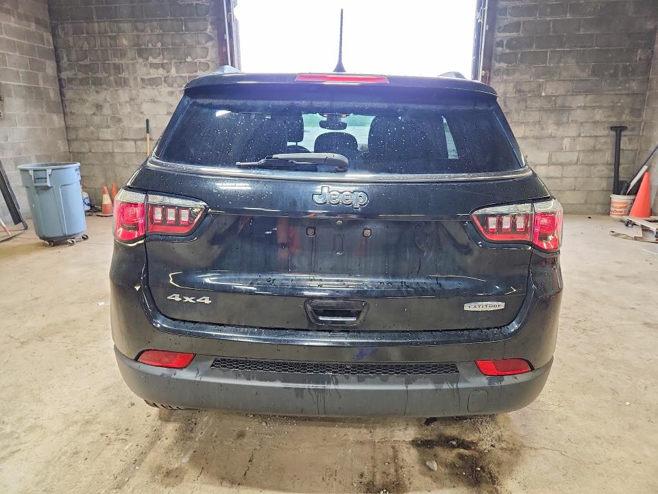 Photo 6 from auction – 2020 JEEP COMPASS with VIN 3C4NJDBBXLT129928